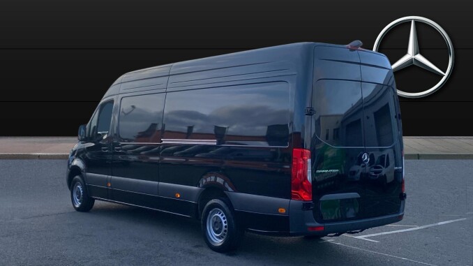 Mercedes-Benz Sprinter 315Cdi L3 Diesel Rwd 3.5t H2 Pro Van 9G-Tronic - Image 4